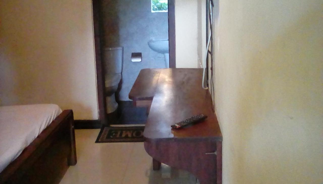 Leaf Guest House Gampola Exterior photo